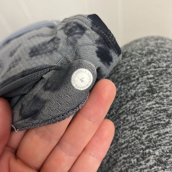 Lululemon Energy Bra - Picture 6 of 6